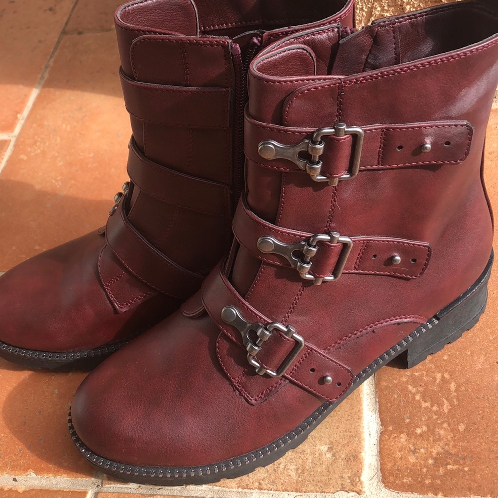 SO BOOTS!
